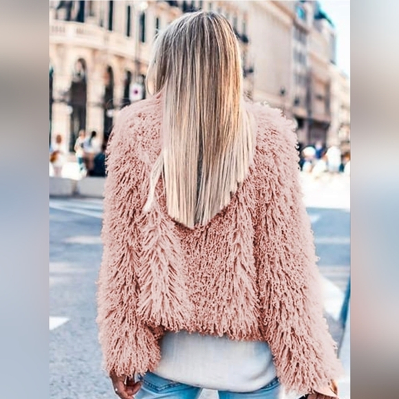 Women's Faux Mongolian Fur Jacket - Picture 6 of 6